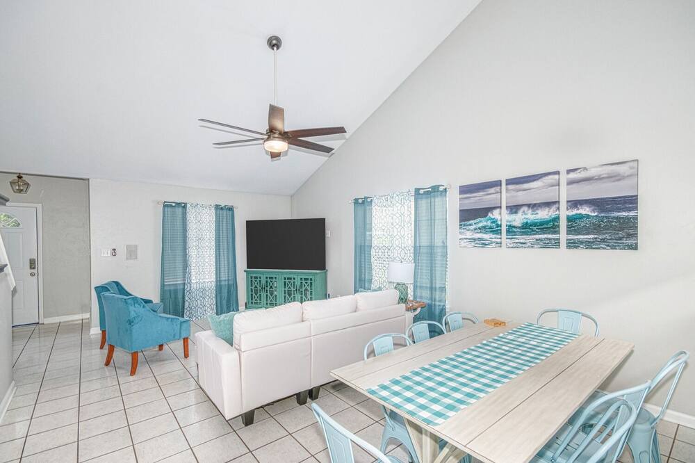 Photo of Bedroom in Killearn Estates