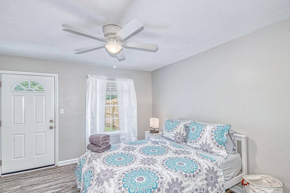 Photo of Bedroom in Killearn Estates
