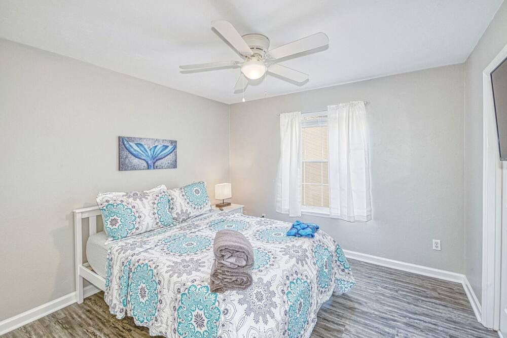 Photo of Bedroom in Killearn Estates