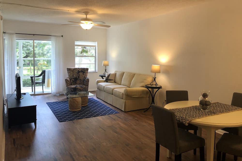 Photo of Livingroom in Vero Beach