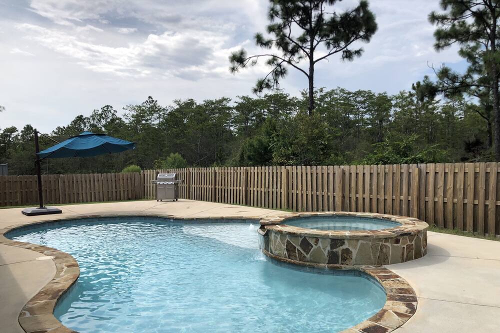 Photo of Outdoor in Gulf Breeze