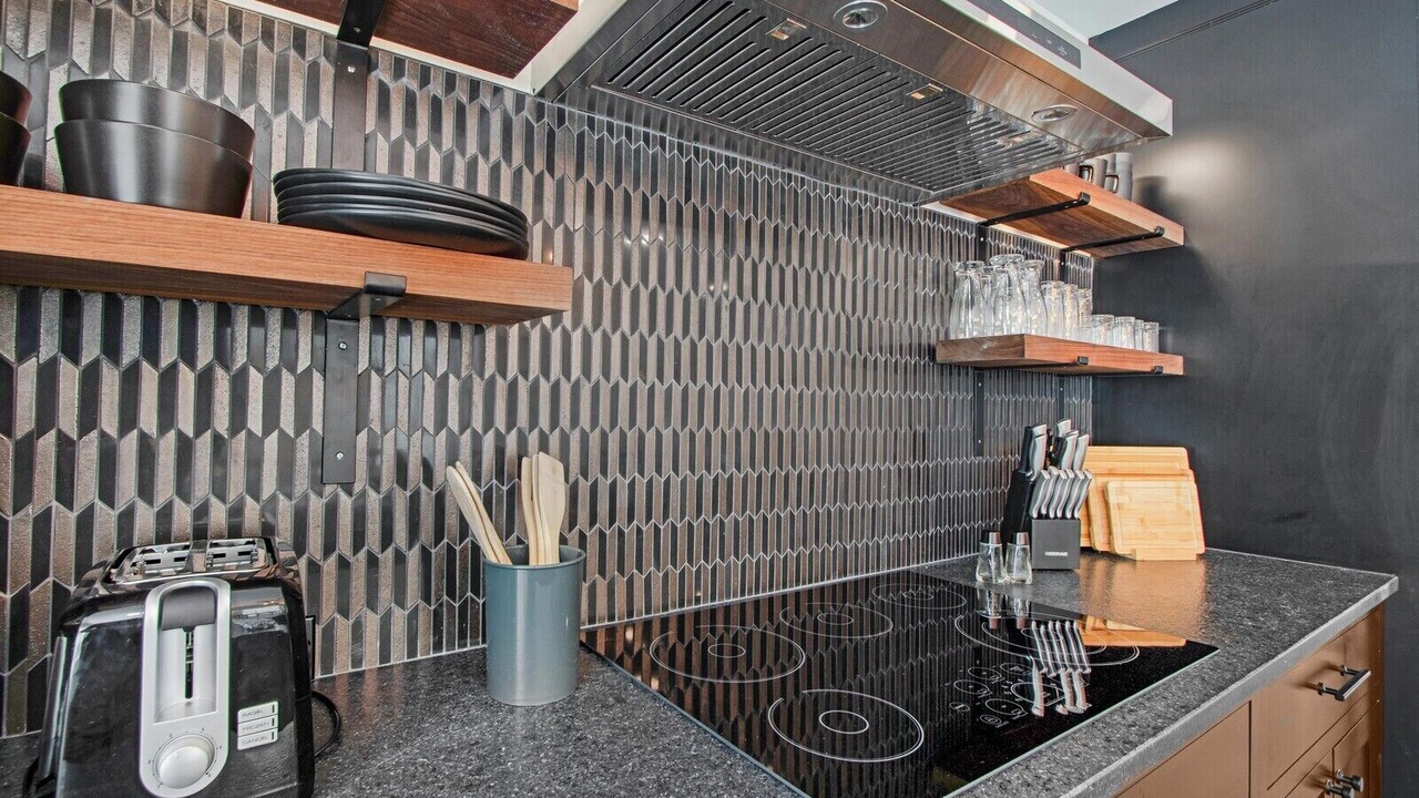 Photo of Kitchen in Tropic Palms