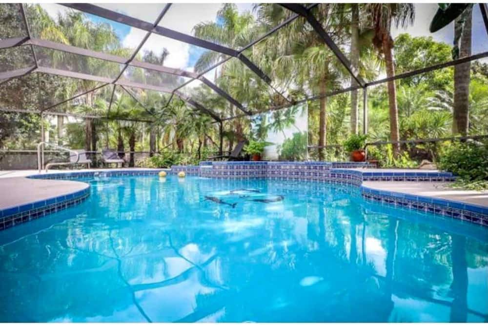 Photo of Outdoor in Palm Beach Country Estates