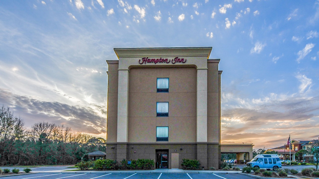 Photo of Outdoor in Foley