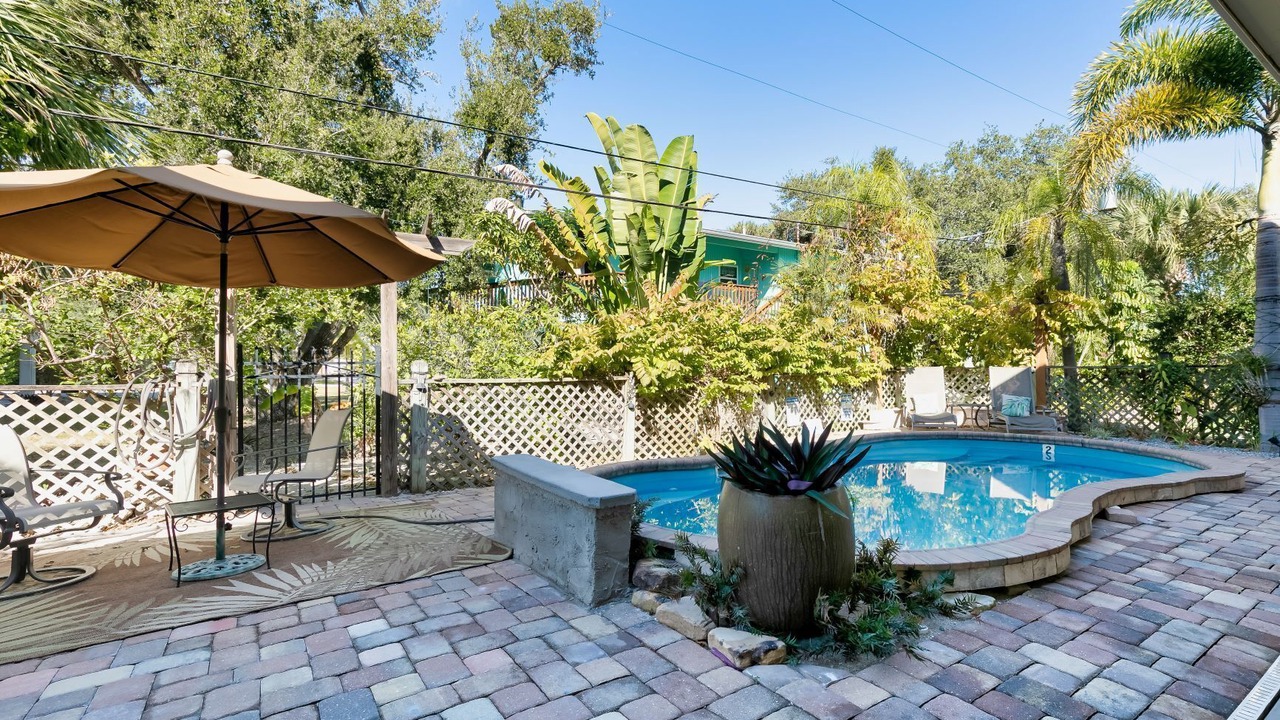 Photo of Outdoor in Mid Island