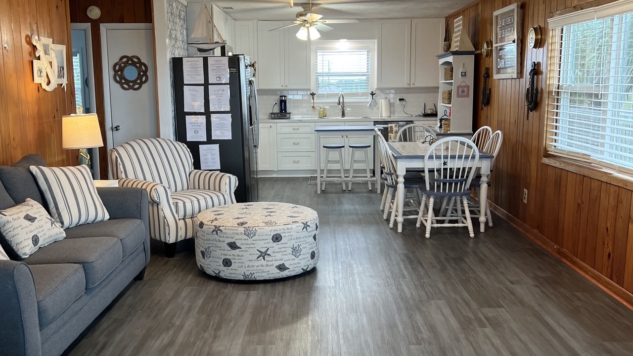 Photo of Livingroom in Salem