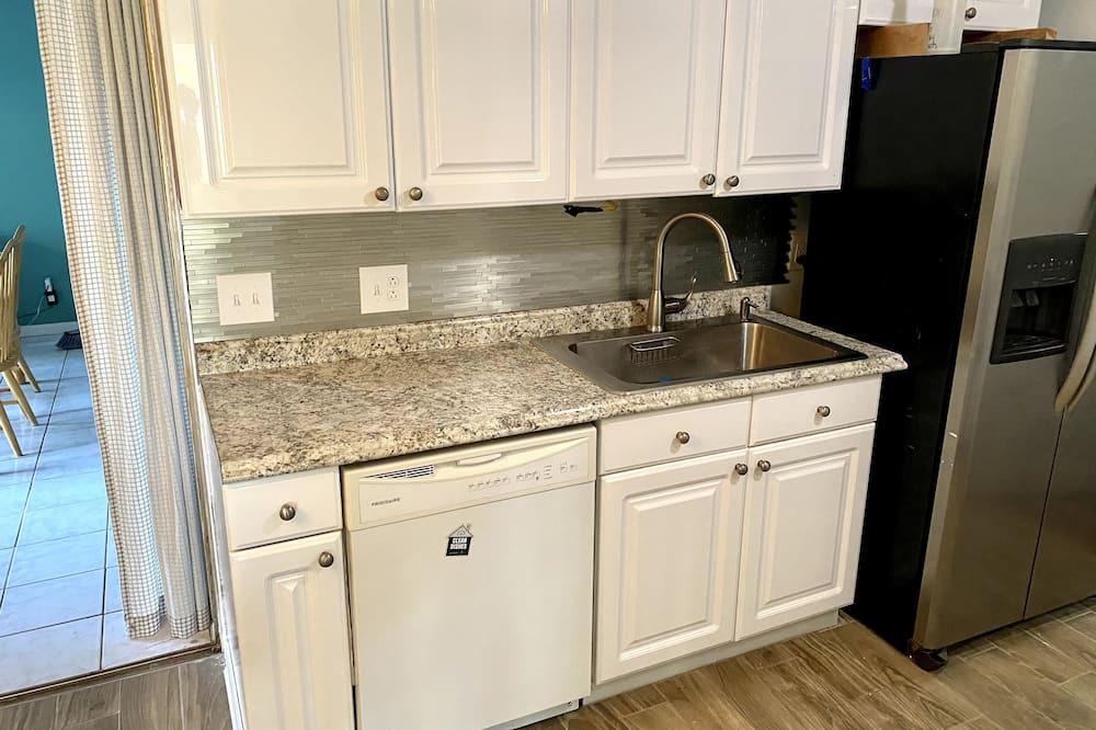 Photo of Kitchen in Coquina Key
