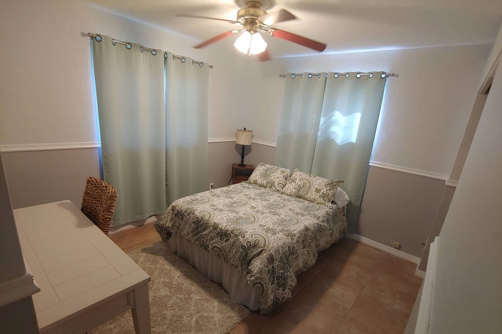 Photo of Bathroom in Coquina Key