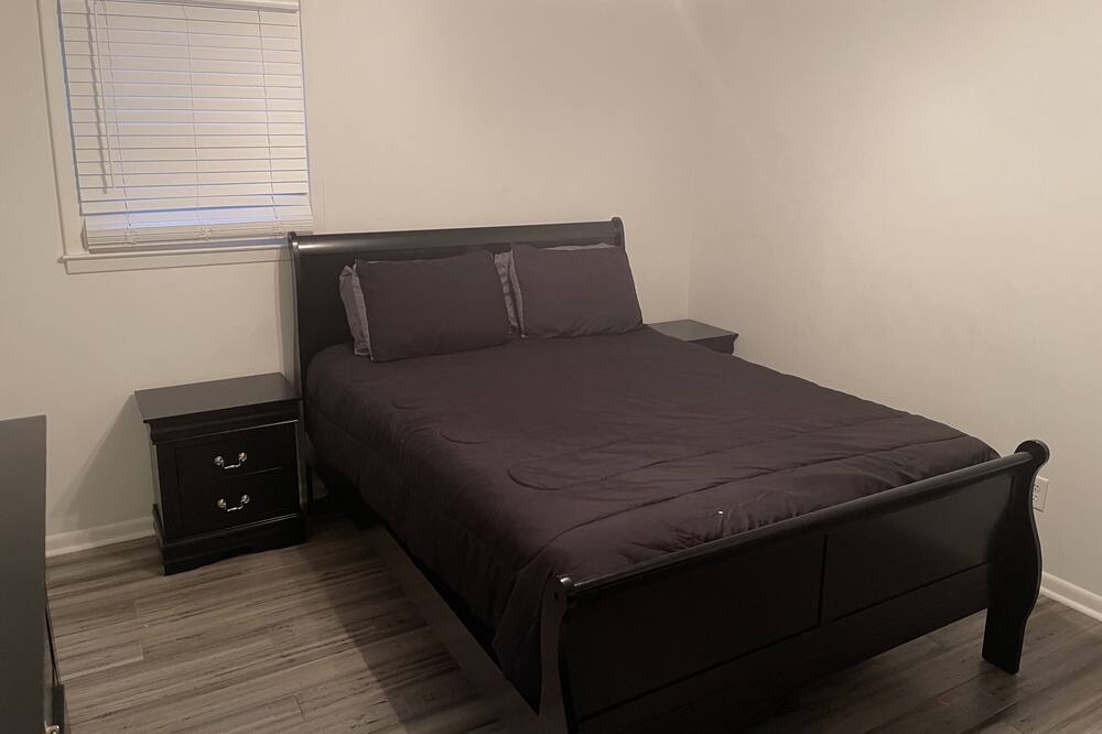 Photo of Bedroom in Warner Robins