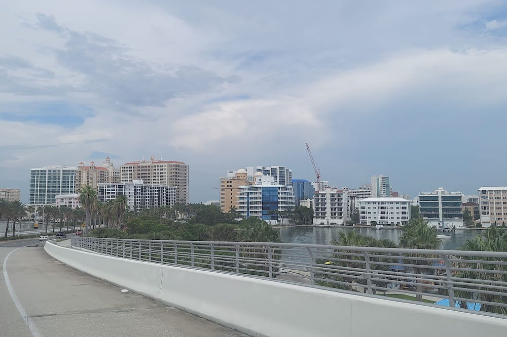 Photo of Others in Alta Vista