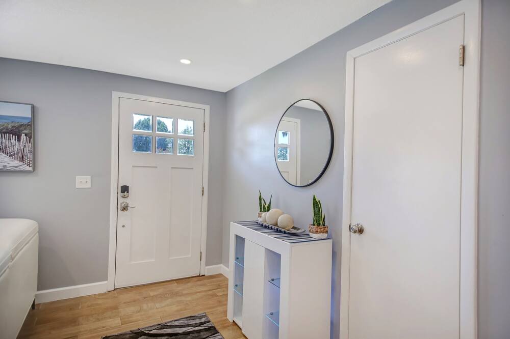 Photo of Bedroom in Neptune Beach