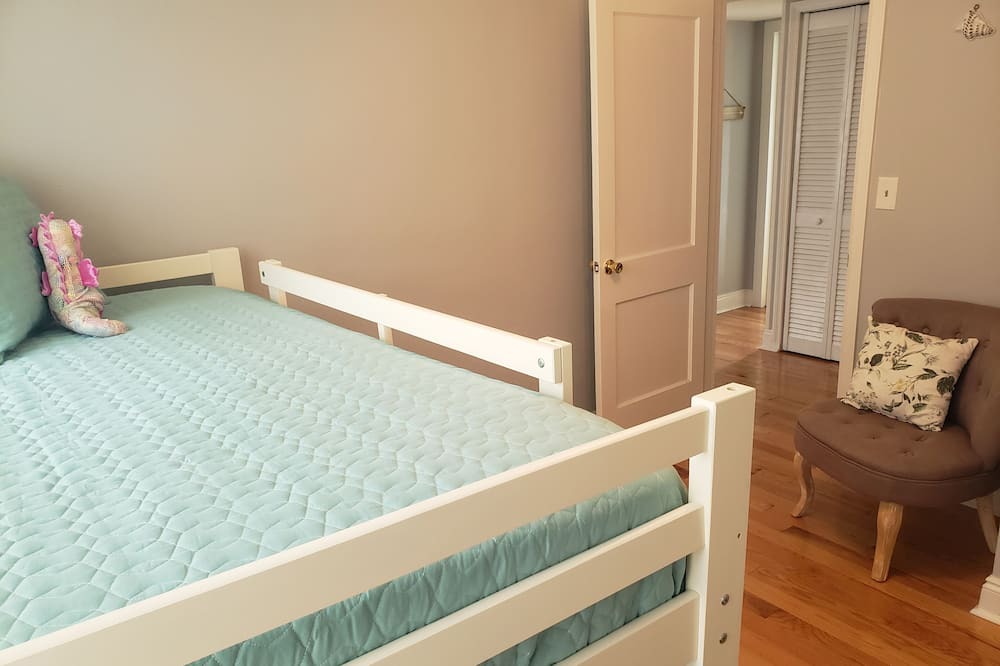 Photo of Bedroom in Panama City