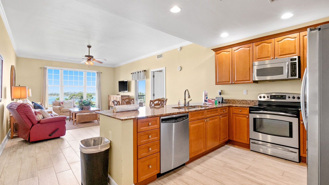Photo of Kitchen in Upper Grand Lagoon