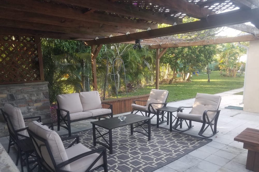 Photo of Patio Balcony in Greenacres