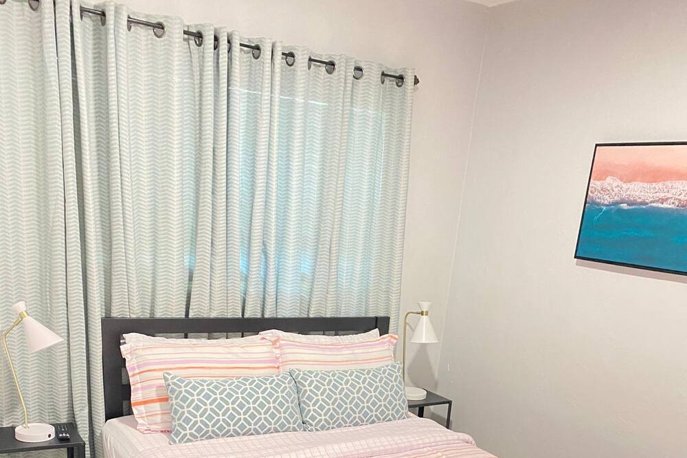 Photo of Bedroom in Gladeview