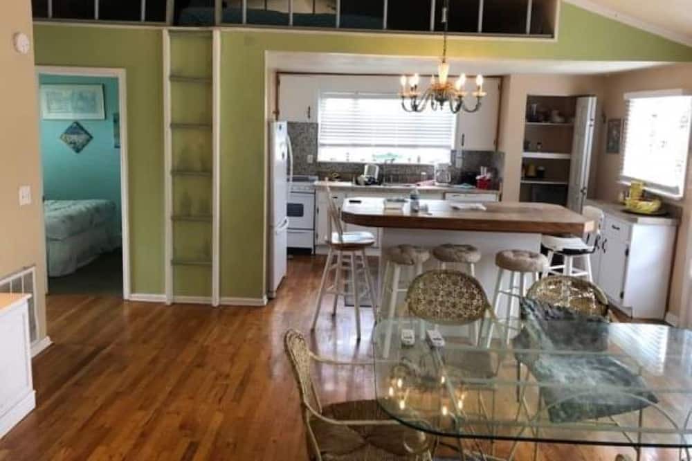 Photo of Kitchen in Alligator Point