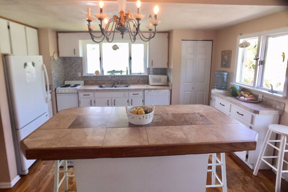 Photo of Kitchen in Alligator Point