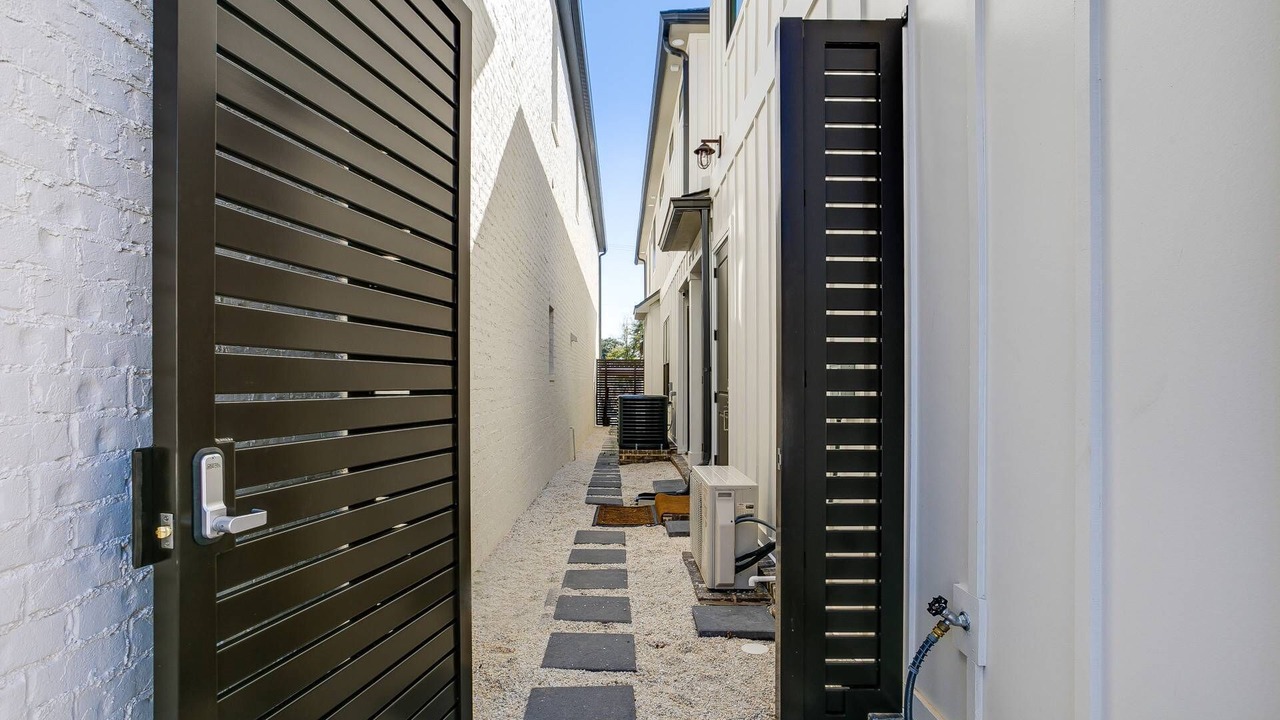 Photo of Outdoor in Downtown