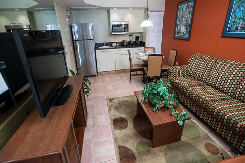 Photo of Livingroom in Weston