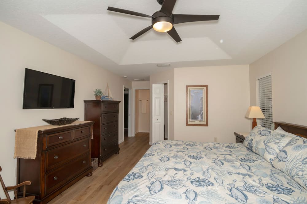 Photo of Bedroom in Lecanto