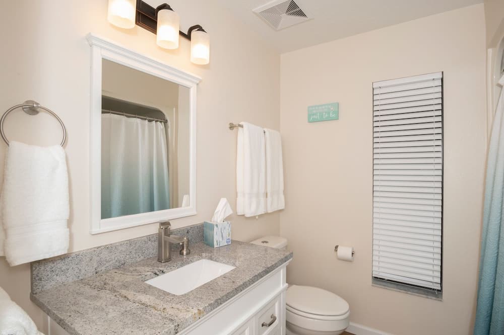 Photo of Bathroom in Lecanto
