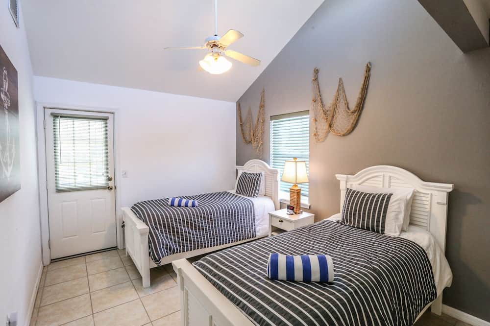 Photo of Bedroom in Fort Myers Beach