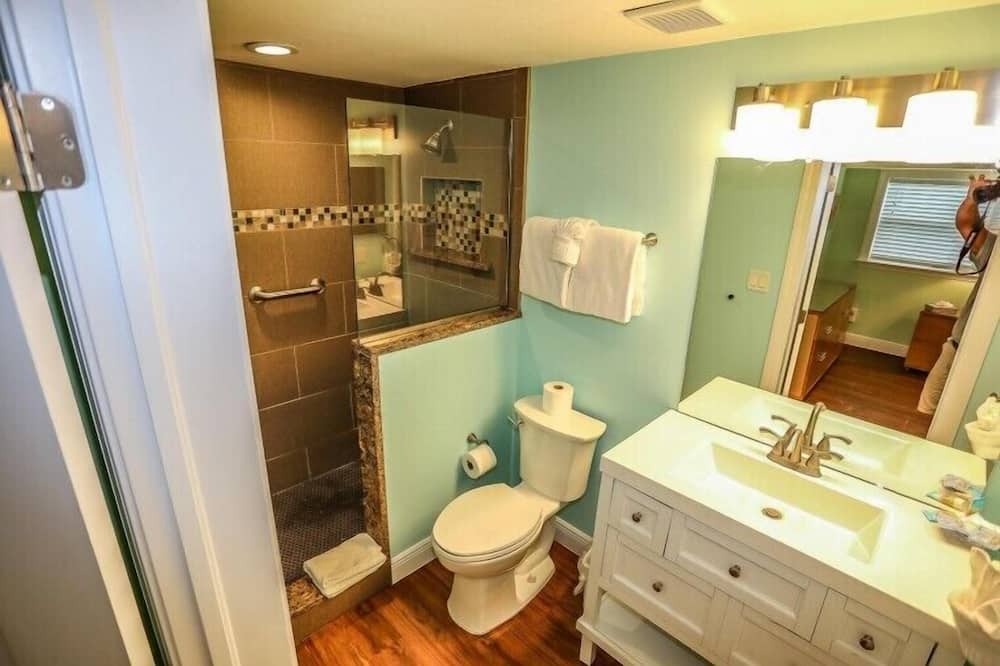 Photo of Bathroom in Fort Myers Beach