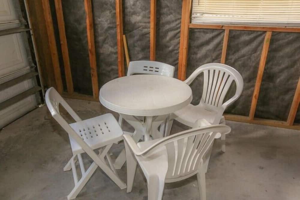 Photo of Outdoor in Mid Island