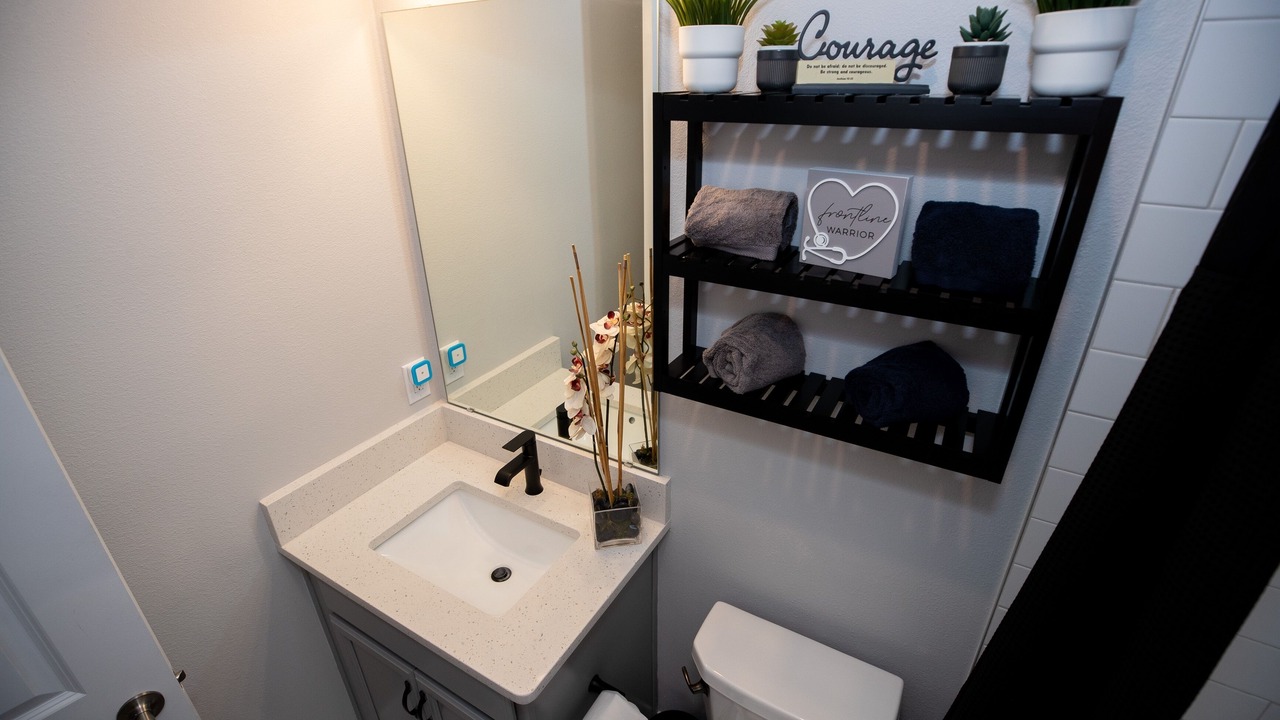 Photo of Bathroom in Colonialtown South