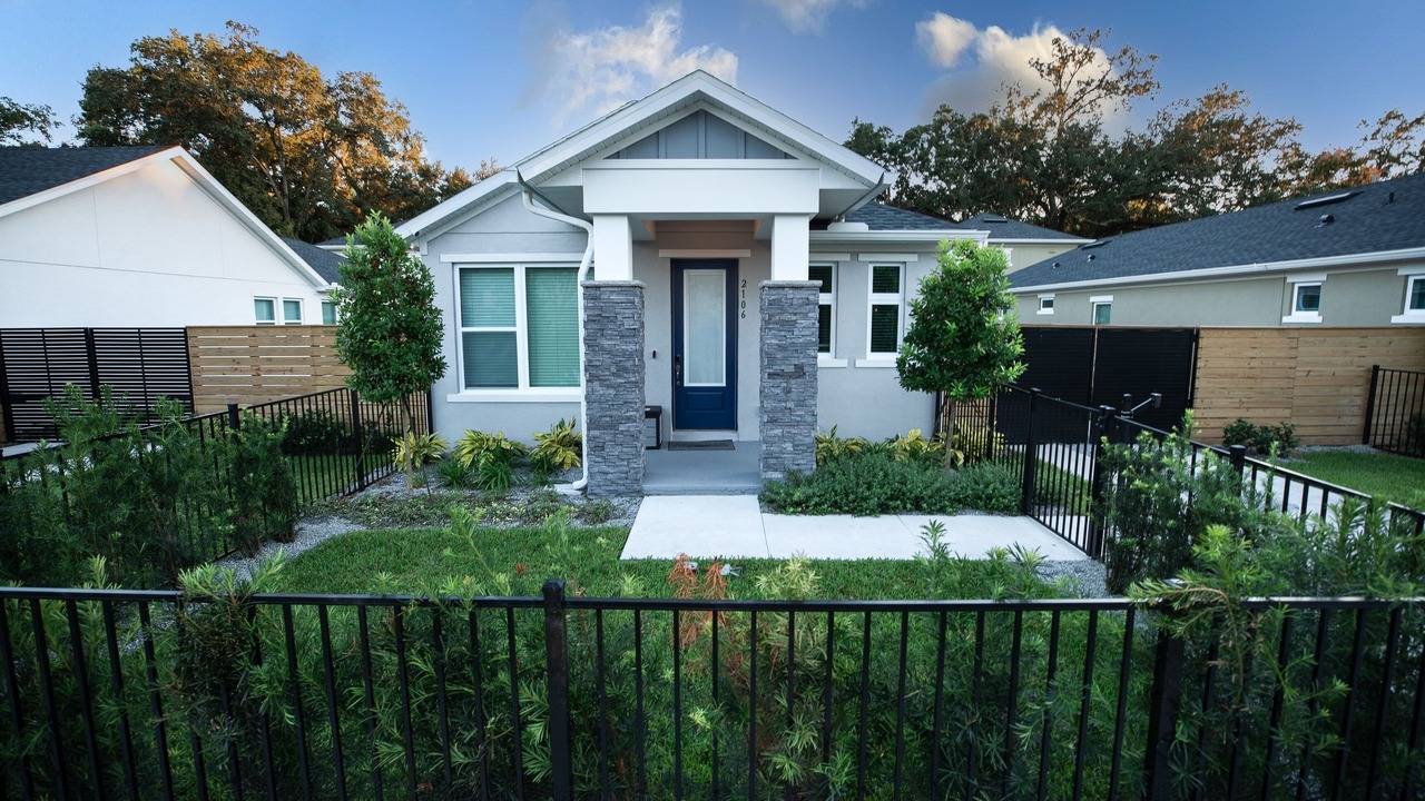 Photo of Outdoor in Colonialtown South
