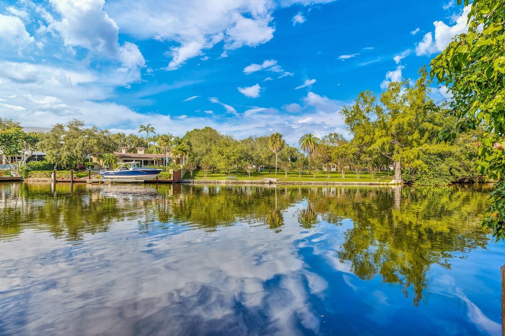 Photo of Outdoor in Hendricks and Venice Isles