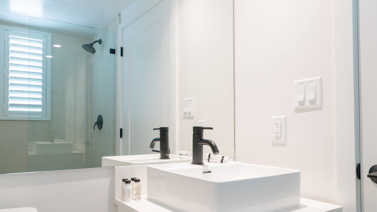 Photo of Bathroom in South Pointe