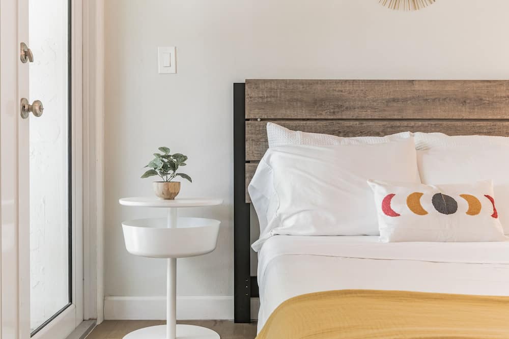 Photo of Bedroom in Coconut Grove
