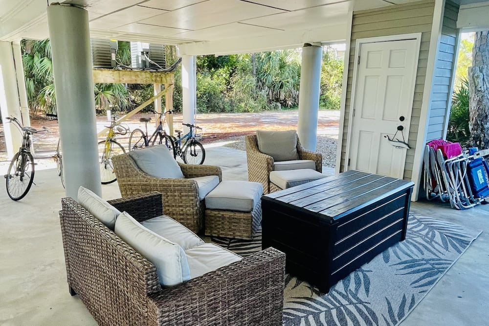 Photo of Outdoor in Treasure Beach Village