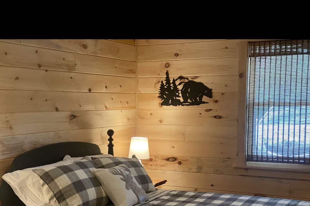 Photo of Bedroom in Fort Mc Clellan