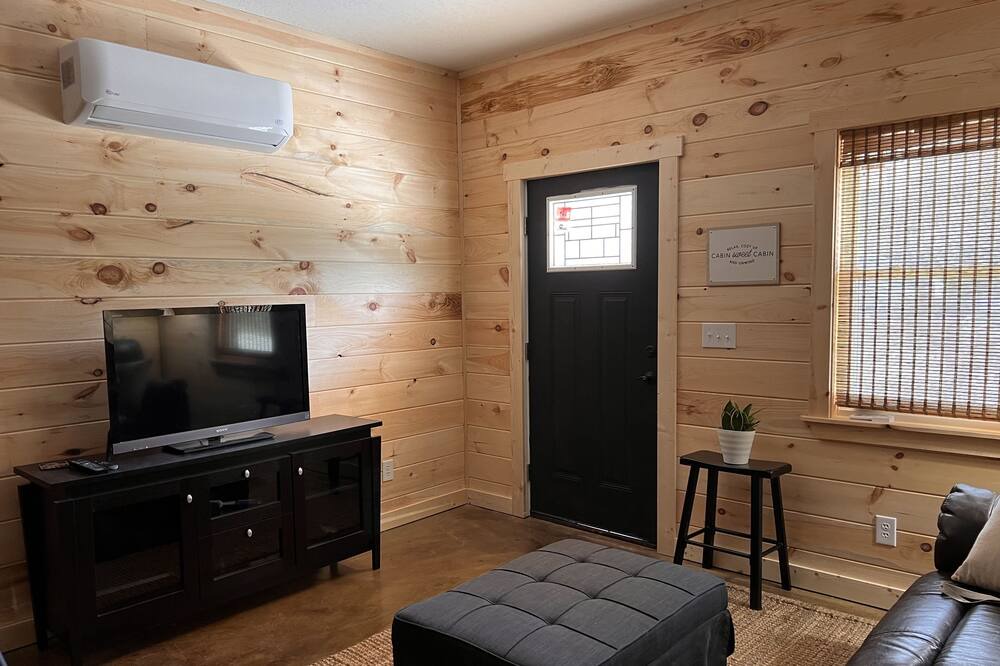 Photo of Livingroom in Fort Mc Clellan