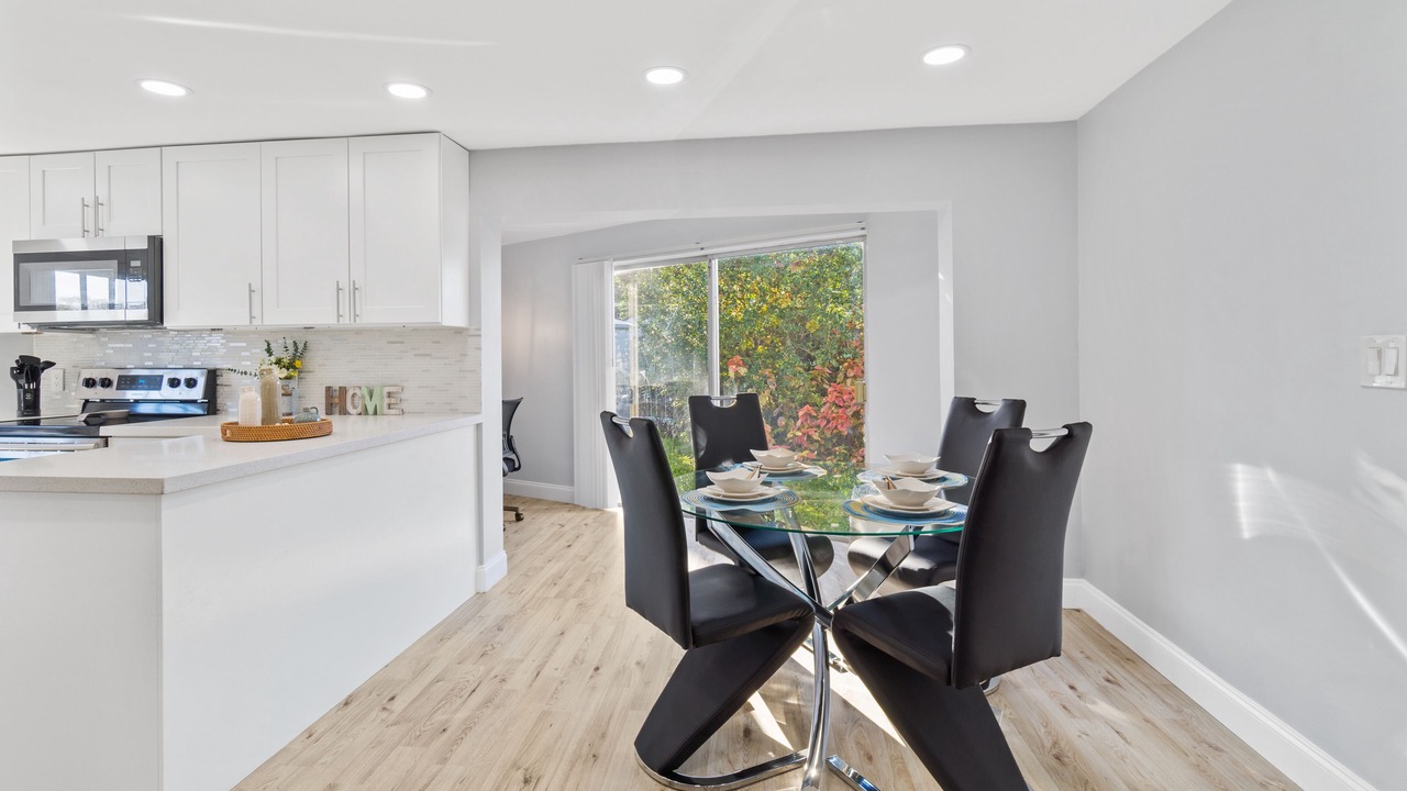 Photo of Kitchen in Sunset