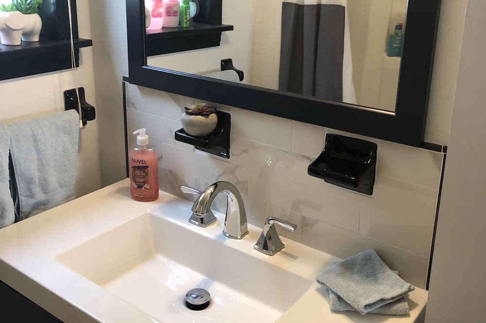 Photo of Bathroom in Chapel Ridge