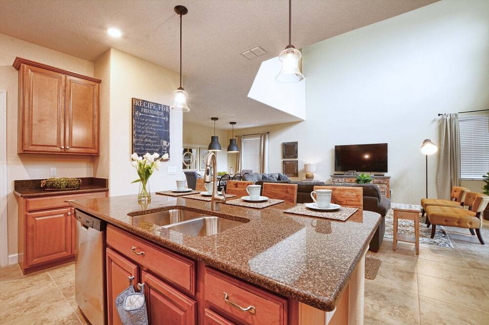 Photo of Kitchen in Lindfields