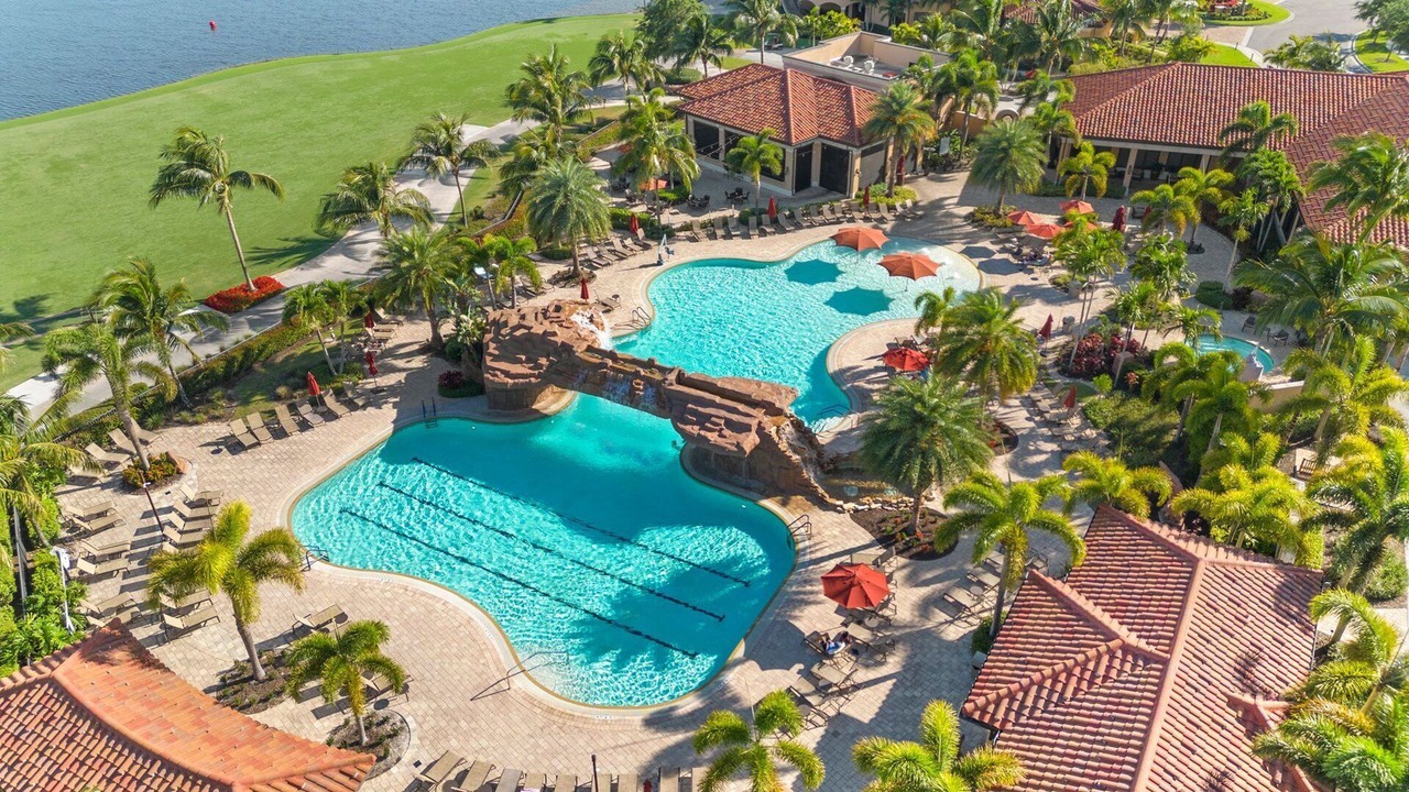 Photo of Outdoor in Naples