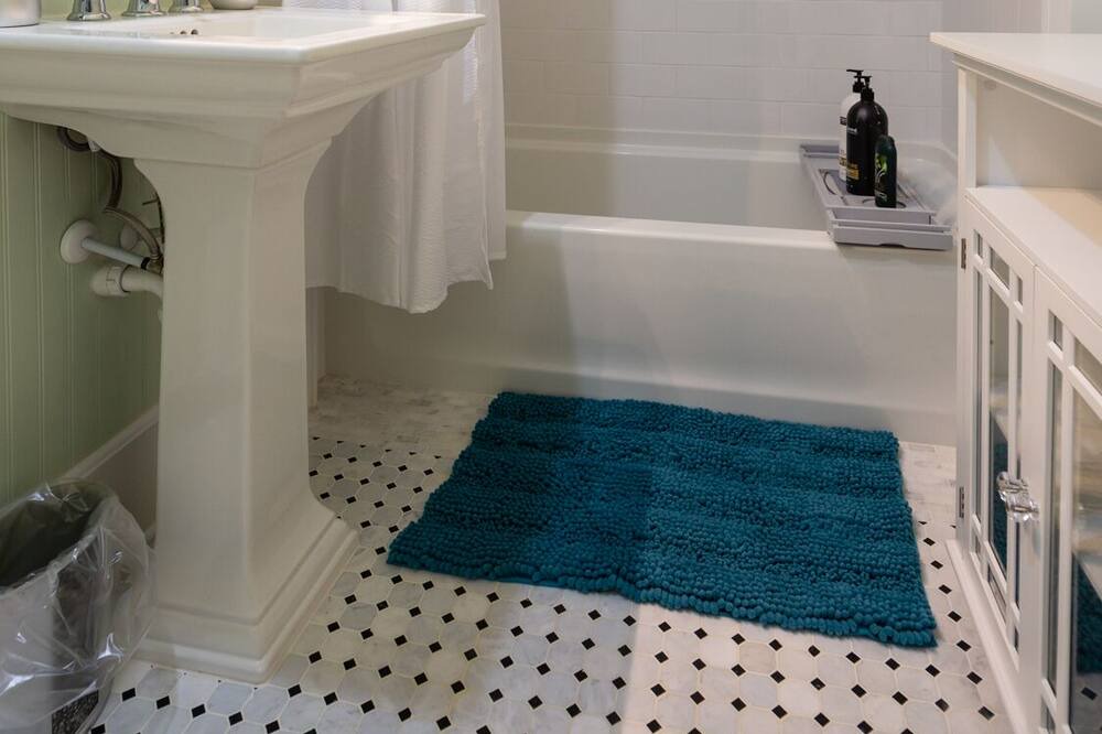 Photo of Bathroom in DeLand