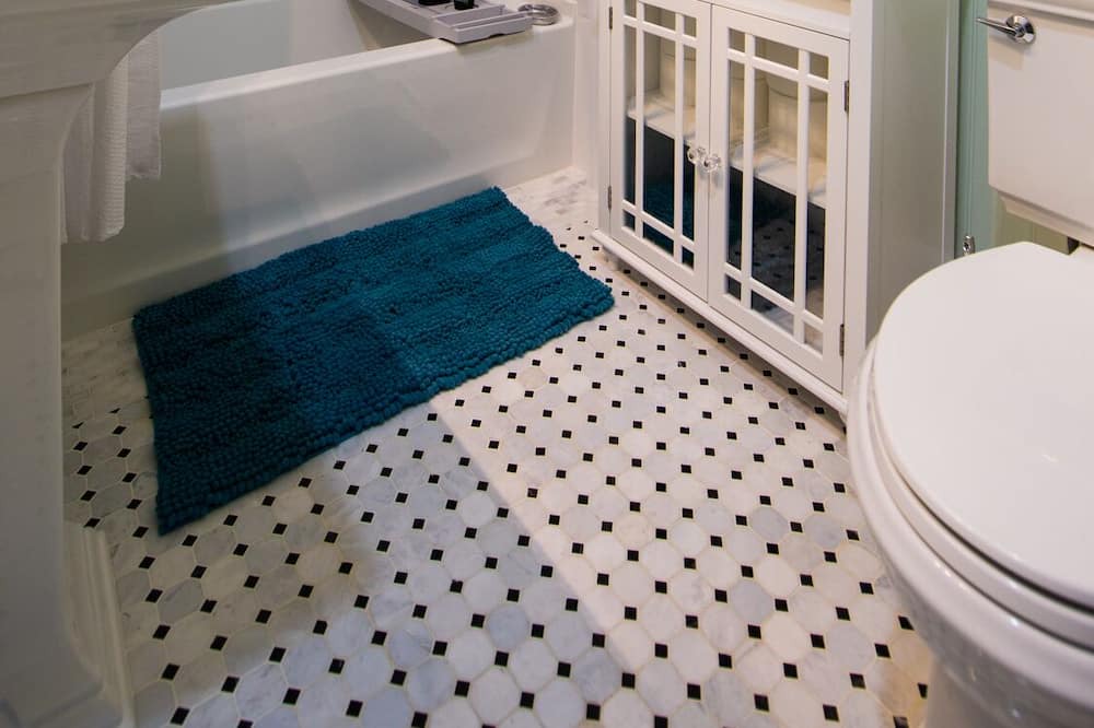 Photo of Bathroom in DeLand