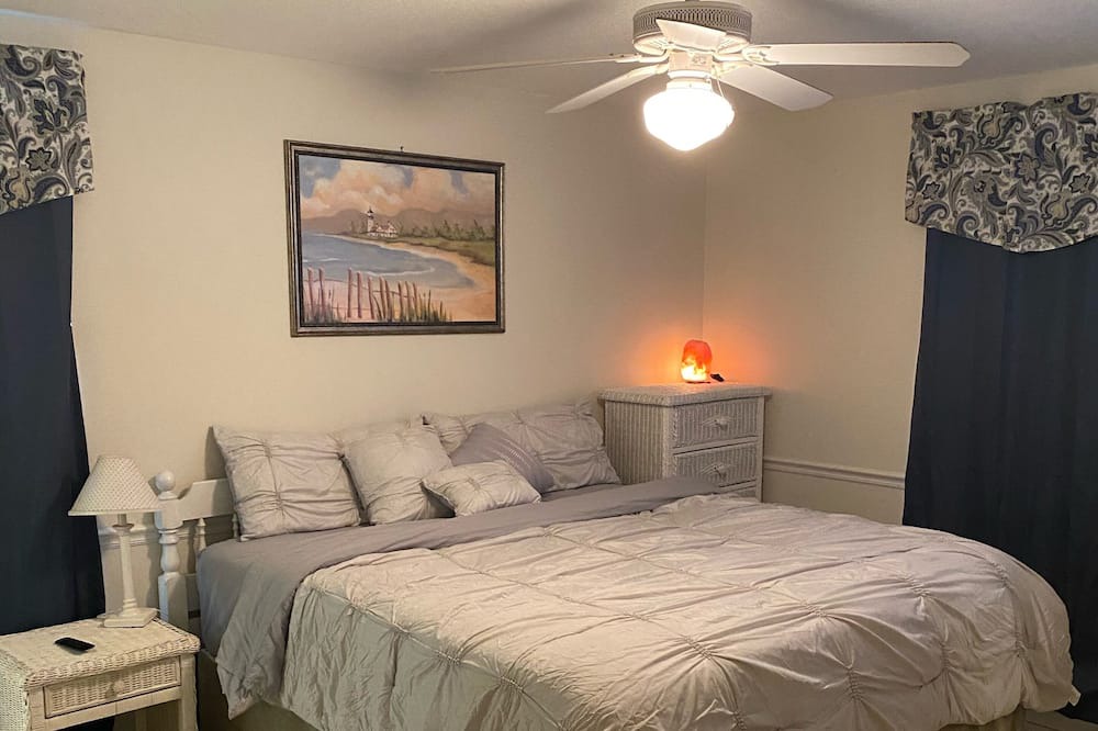 Photo of Bedroom in Umatilla