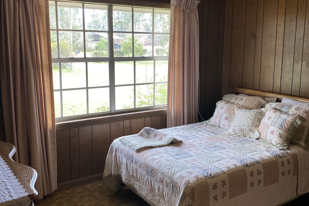 Photo of Bedroom in Mount Pleasant