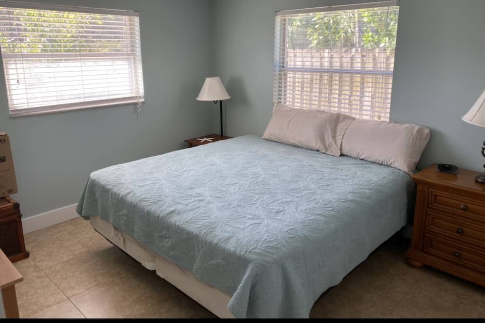 Photo of Bedroom in Hobe Sound