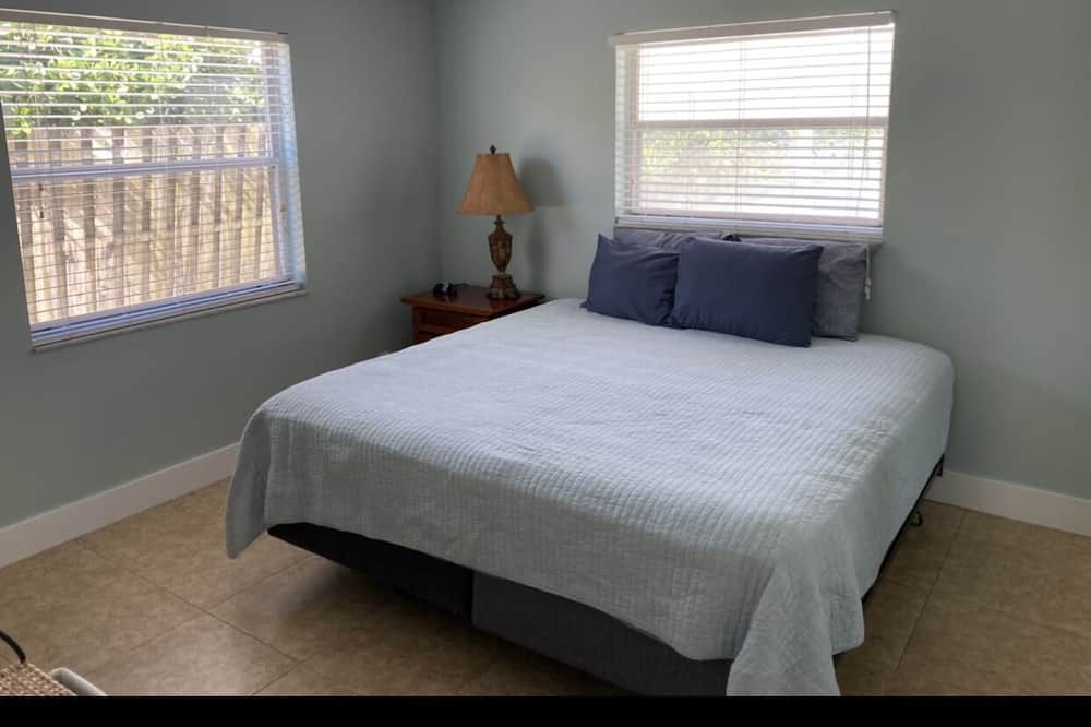 Photo of Bedroom in Hobe Sound