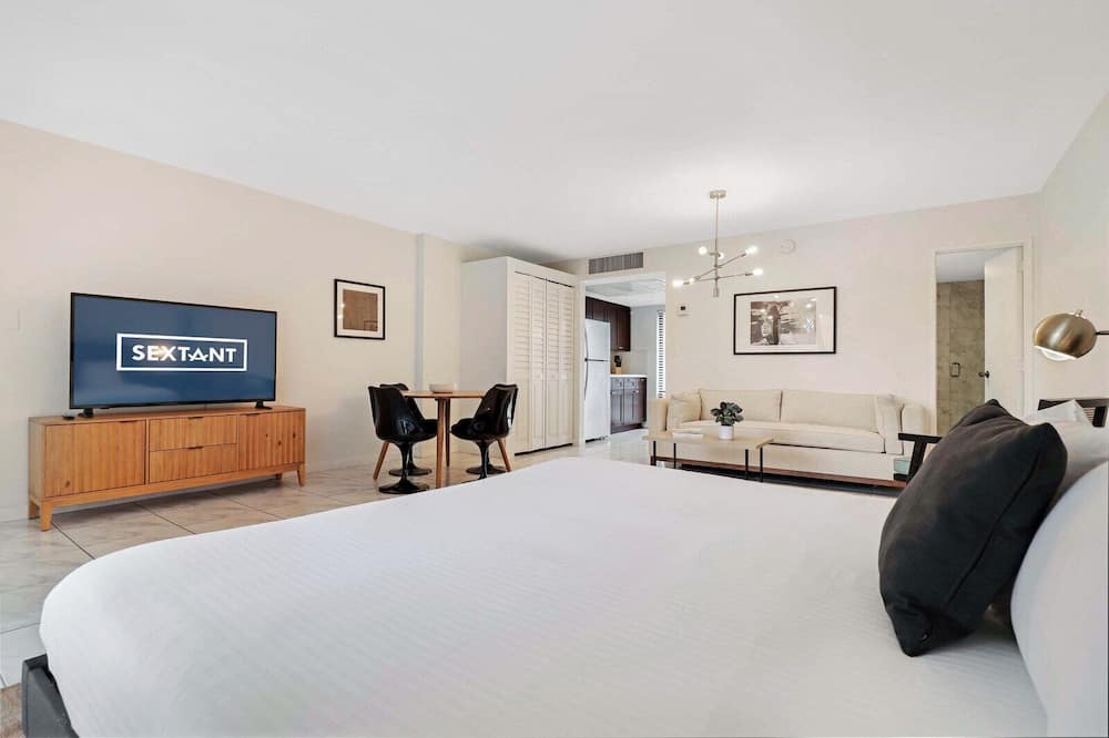 Photo of Bedroom in Barrier Island
