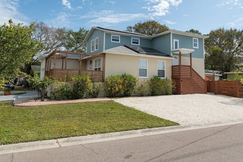 Photo of Outdoor in Bayview