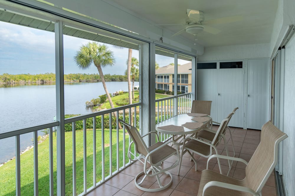Photo of Patio Balcony in Hammock Bay