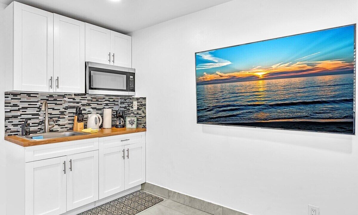 Photo of Kitchen in Royal Poinciana